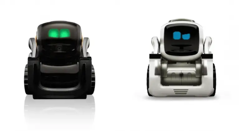 Anki Cozmo vs Vector – What’s the Difference Between the Robots?