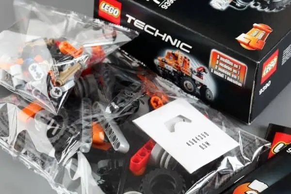 LEGO Technic unboxed