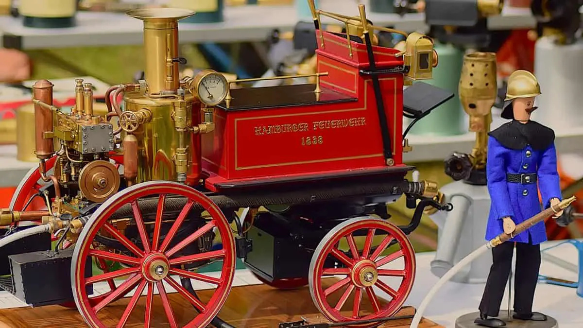 The Best Model Steam Engines for Fun or Learning