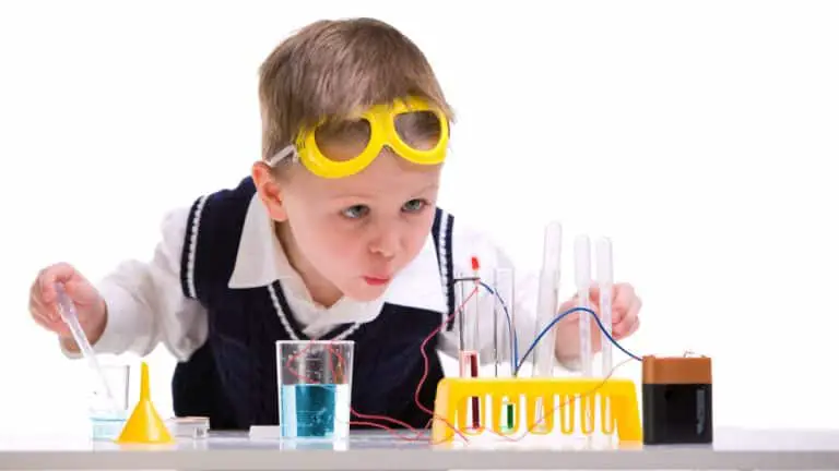 32 Cool Science Experiments for Kids (that are Fun AND Easy!)