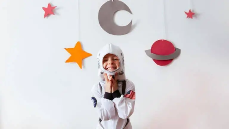 Science Fiction Halloween Costumes (That Kids Will Surely Love!)